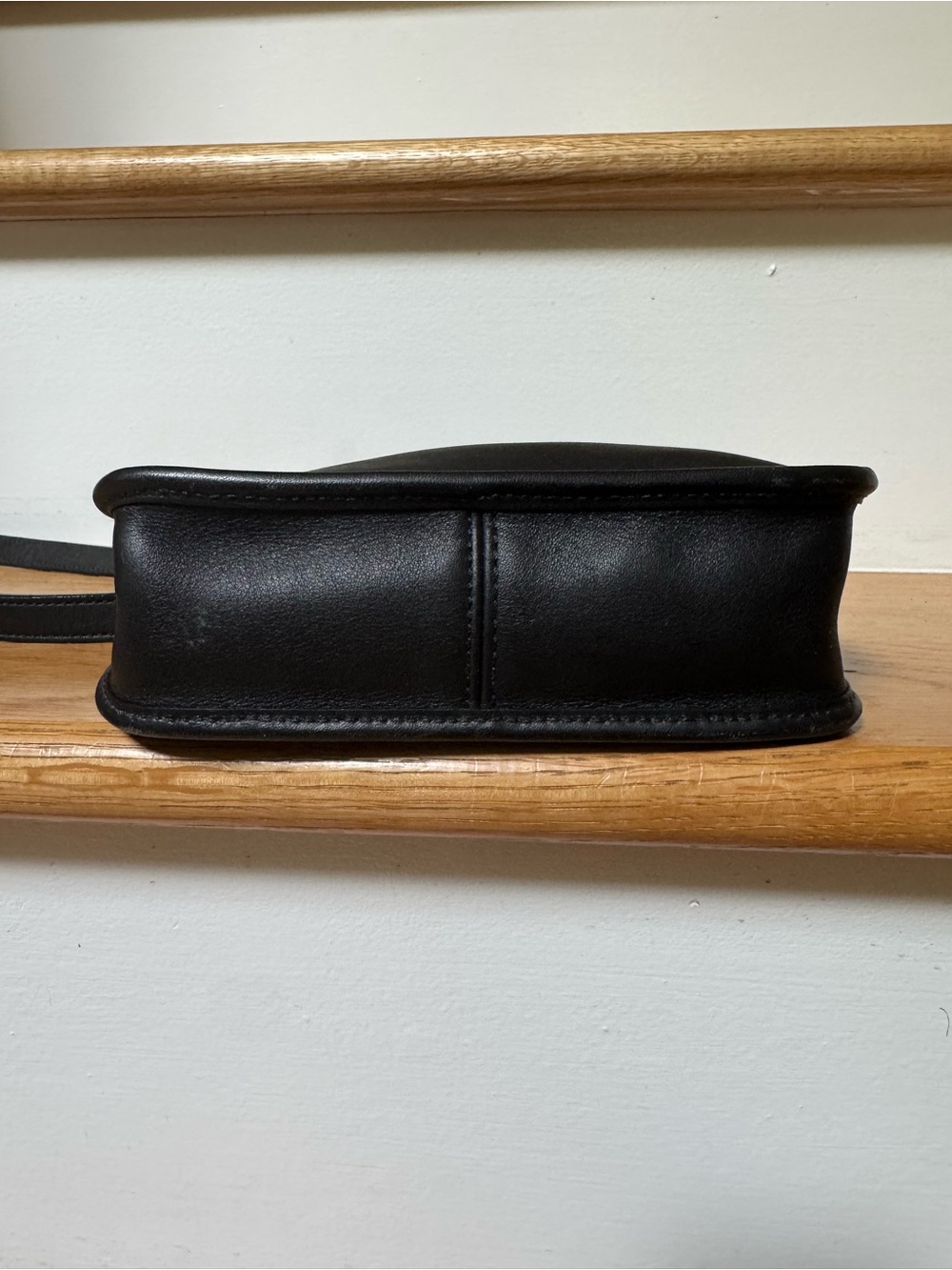 Vintage Coach Mini Janice Black Leather Bag with Hang Tag - Picture 3 of 9